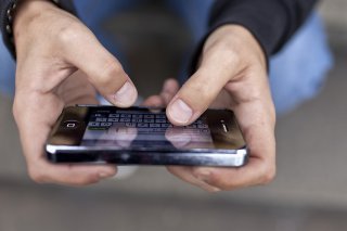 Il est possible de déposer un téléphone inutilisé à certains guichets de l'administration communale et dans les bibliothèques de Chauderon et La Sallaz (Image prétexte).